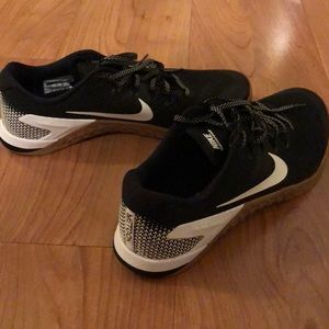 Nike metcon4 l